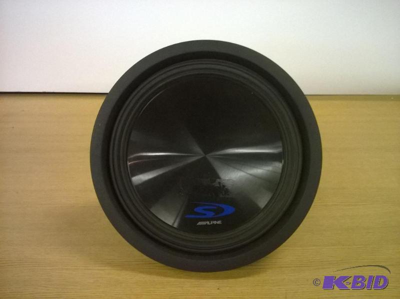 lot 3 image: Alpine SWS-12D4 12in Subwoofer Speaker