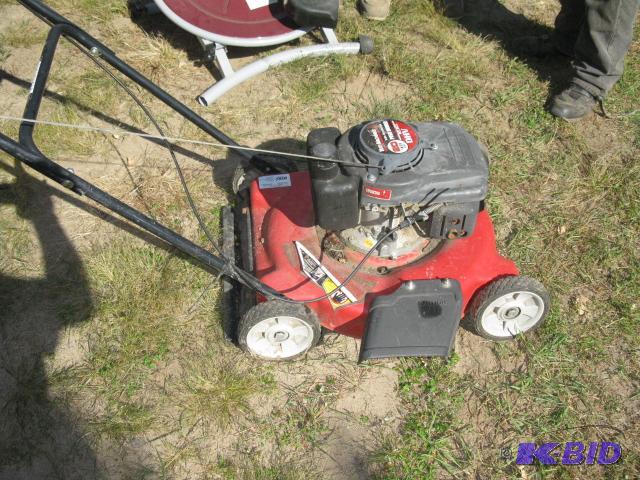 Push mower, operational condition unknown...