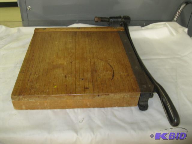 Paper Cutter