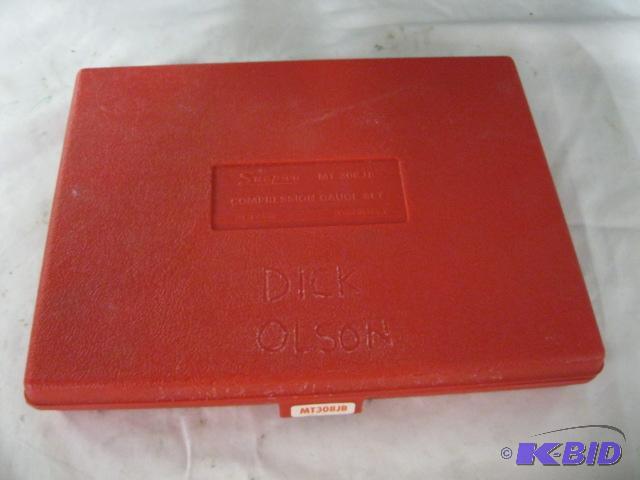Snap On Gauge Set