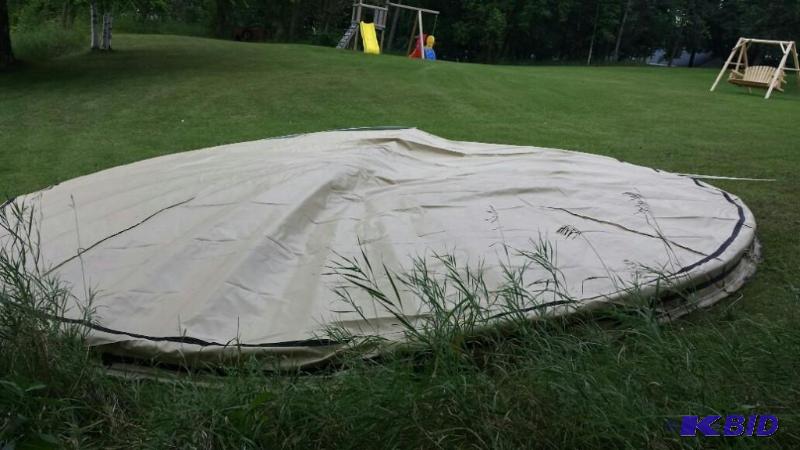 Awning that is shaped in a circle. There is o...
