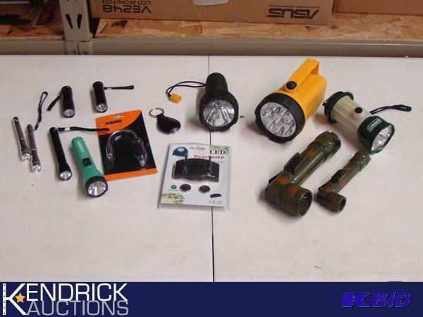 lot 13 image: Lot of Flashlights