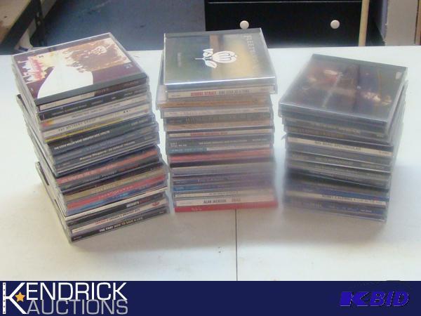 lot 15 image: Lot of CDs
