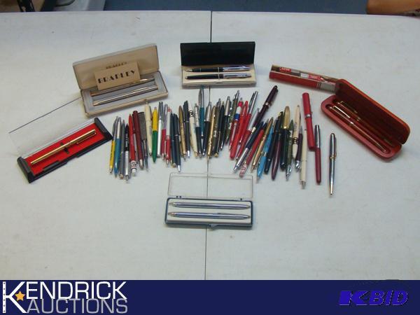 lot 34 image: Pen Collection