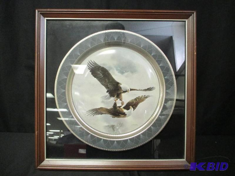 lot 26 image: Framed Limited Edition Collectors Plate Mario Fernandez Patriotic Eagle America Pickard