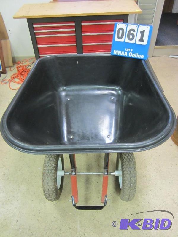 Garden wheel barrow