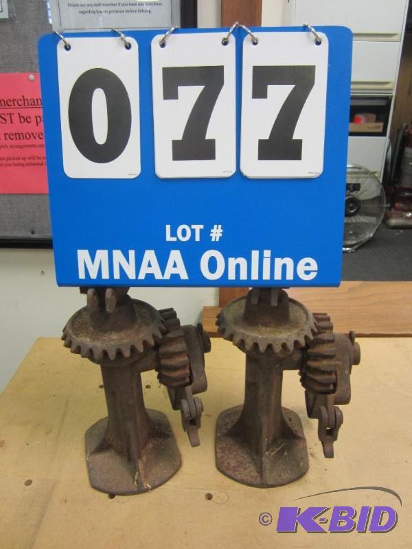 Vintage mechanical jack,s
