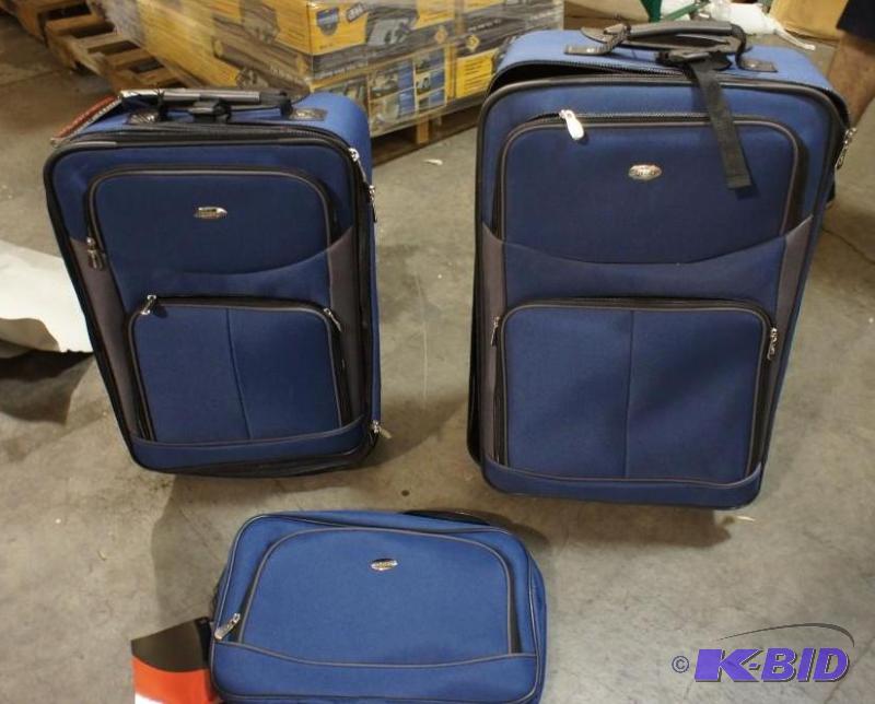 pierre cardin luggage set