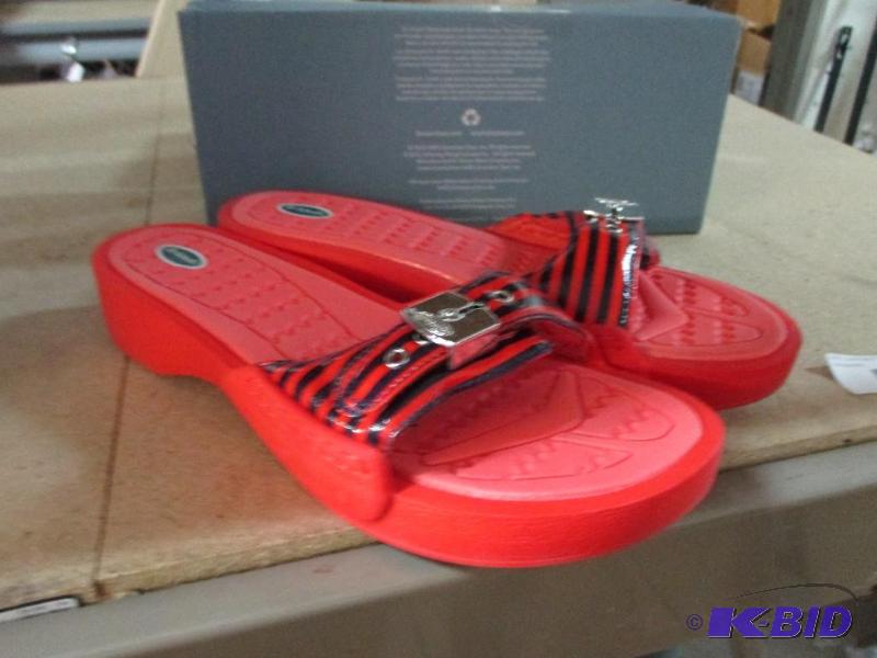 Dr Scholls sandals size 10...