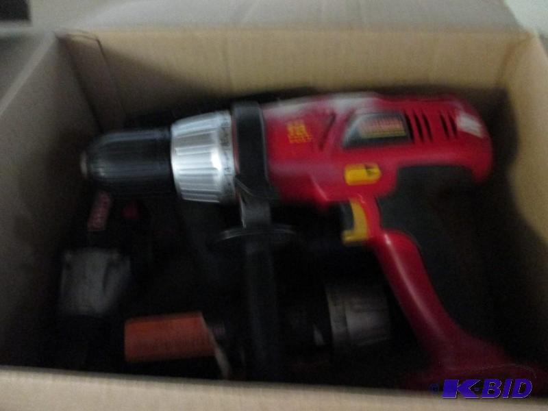 Craftsman drills, no batteries...