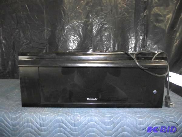 Thermadore Warming Drawer   Appears to have n...