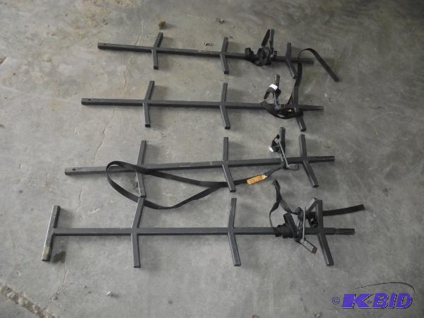 16 Portable Ladder   4 Sections  Easily str...