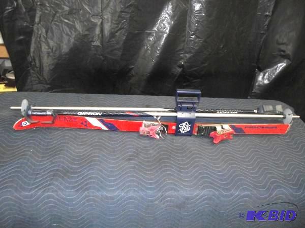 138 cm Fischer Downhill Skis With Poles   Pol...