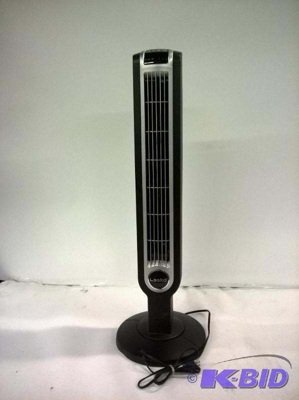 lot 66 image: Lasko Tower Fan #2511, 36-Inch, Black