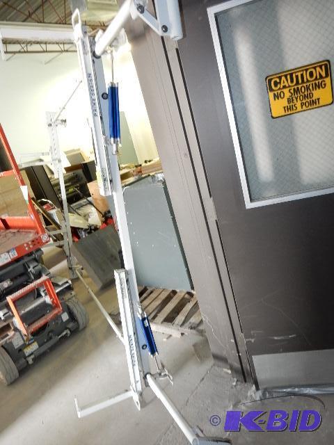 Ladder Rack as pictured.. Hydraulic.. EXCELLE...