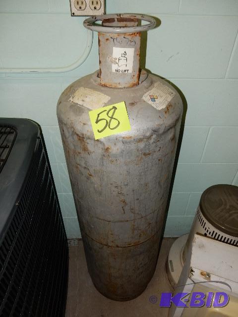 Looks like a 30 Gallon Propane tank...