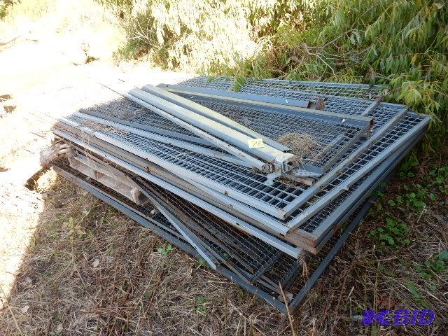 Fencing Sections   15 Sections, 5ft x 10ft h ...
