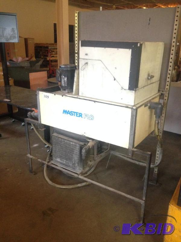 lot 109 image: Master Flo fluid pumping station (parts washe...