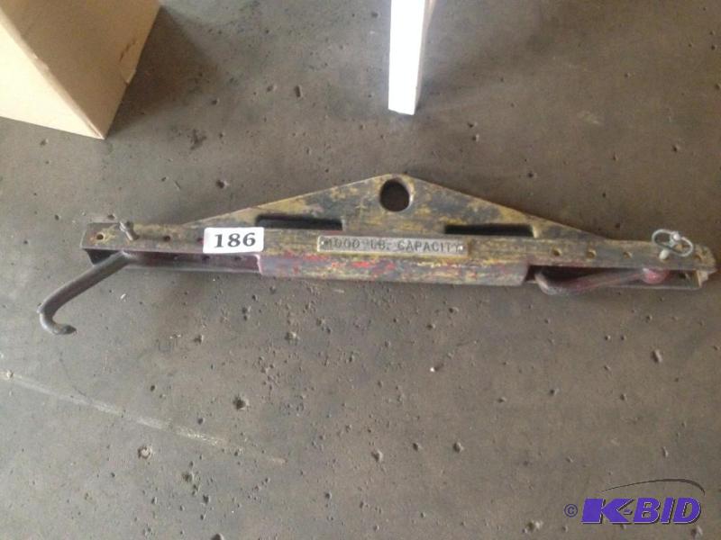 lot 186 image: 4000 lb load lifter hook helper....