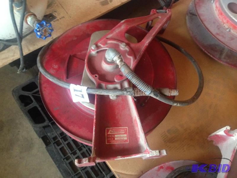 lot 217 image: Speedaire 4Z175 hose reel....