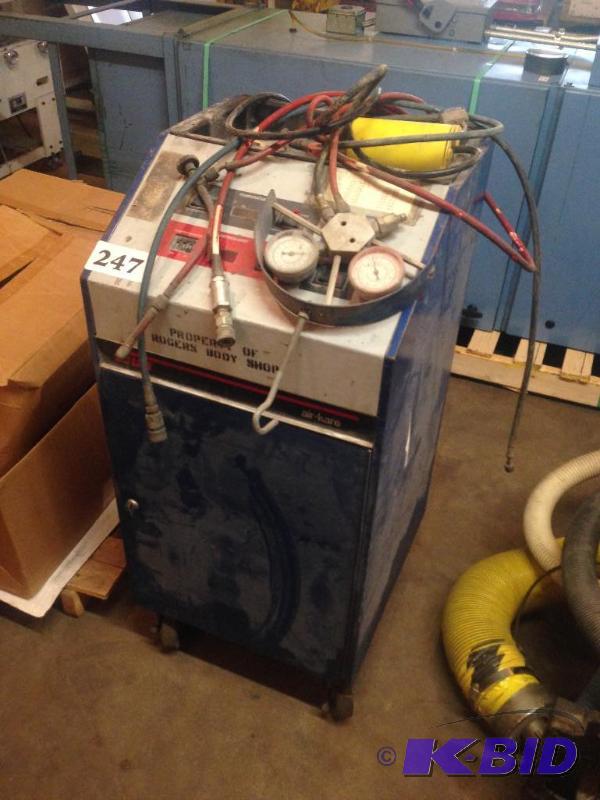 lot 247 image: Sun air-kare air conditioning AC recharge  ...