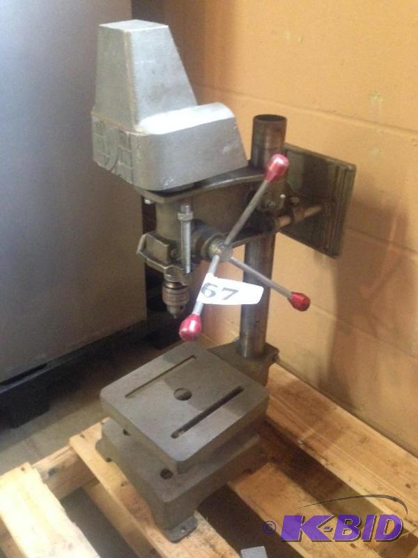 lot 67 image: Bench top drill press. No motor....