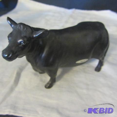 Lefton Angus Cow