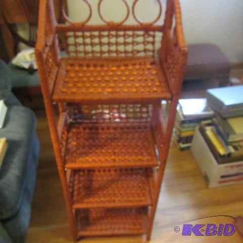 Wicker Folding Shelf