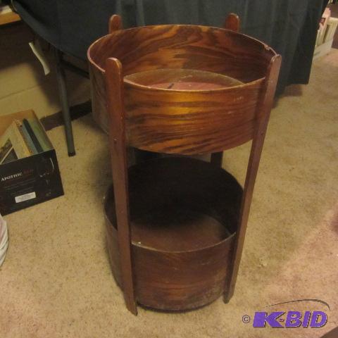 Knitting Stand
