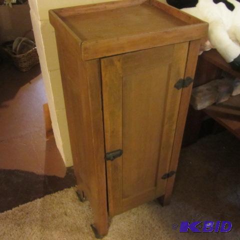 Wood Cabinet
