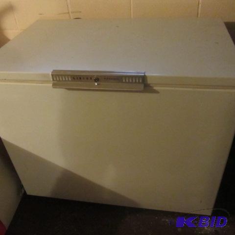 Gibson Chest Freezer