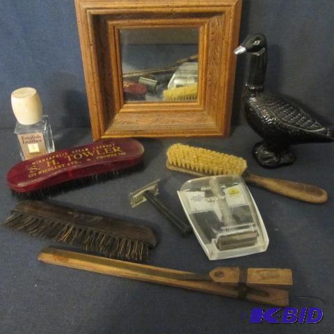 Clothes Brush, Razors