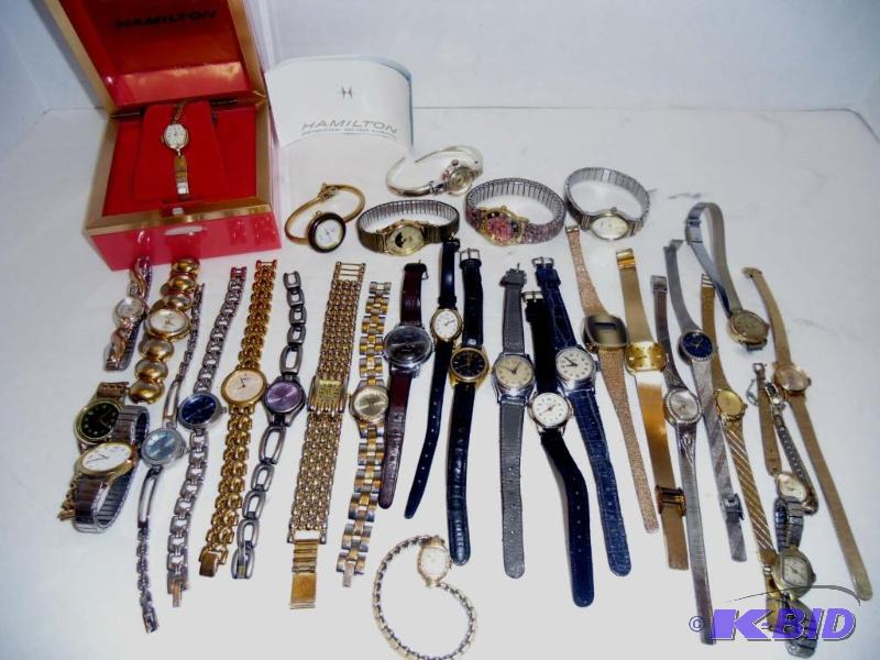 lot 20014 image: 32 Womens watches  Estate Finds  Vintage and Newer Timex Bulaova Seiko Helbros Hamilton
