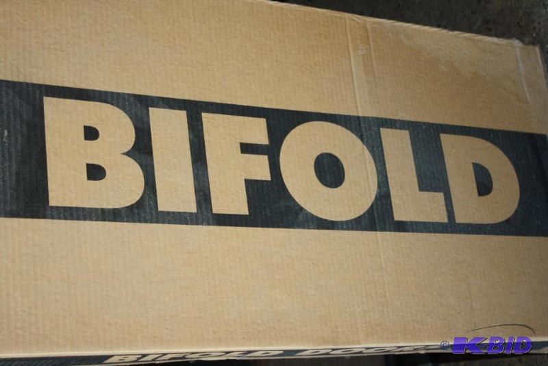 Bi-Fold Oak Door New-In-Box 4-Panel 30&quo...
