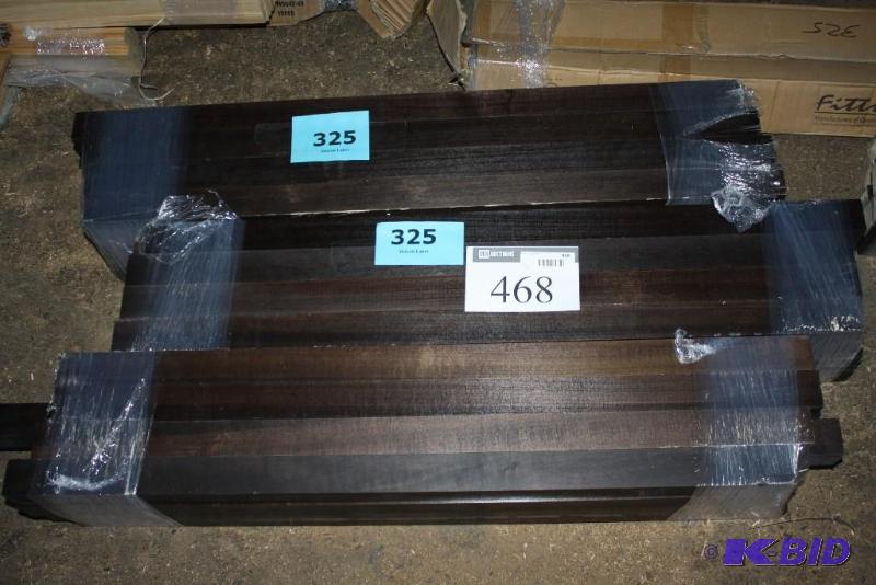 Bundle Lot of (3) Wooden balustersspindles ...