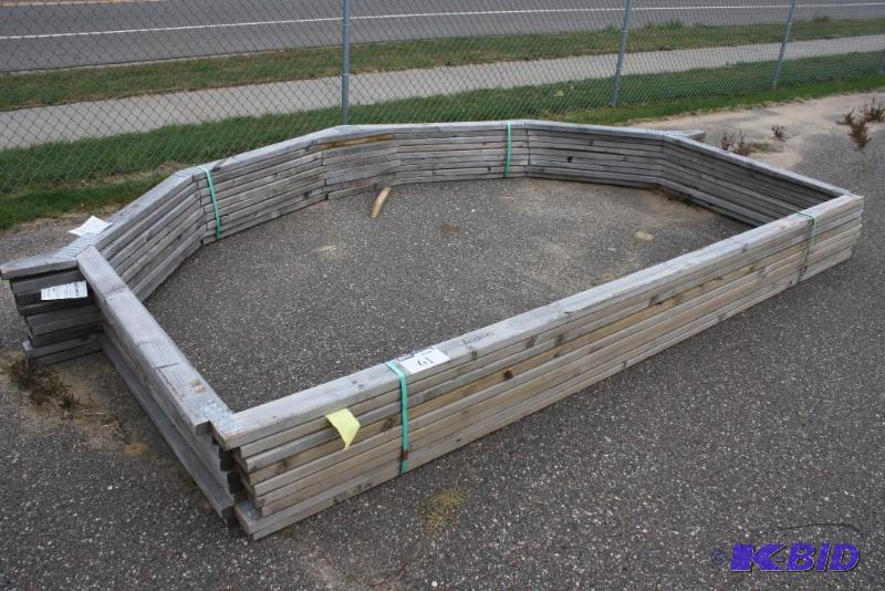 Lot of (9) Wooden ShedBarn Frames 12x8&nb...
