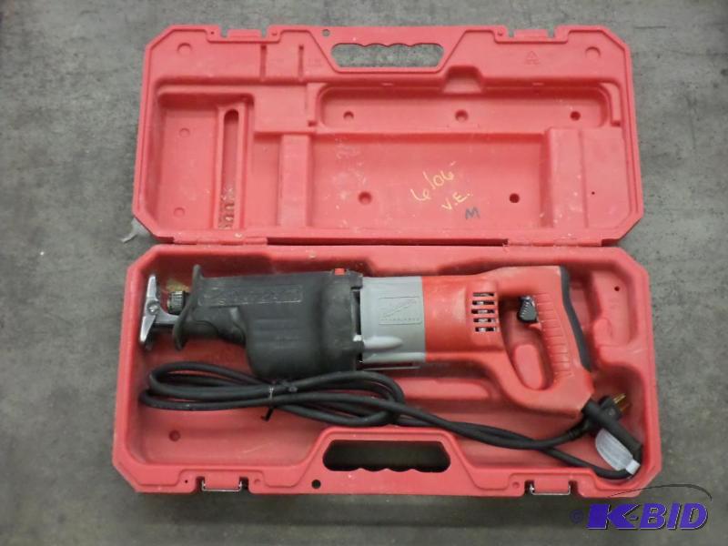 lot 103 image: Milwaukee 120Volt Sawzall With Case...