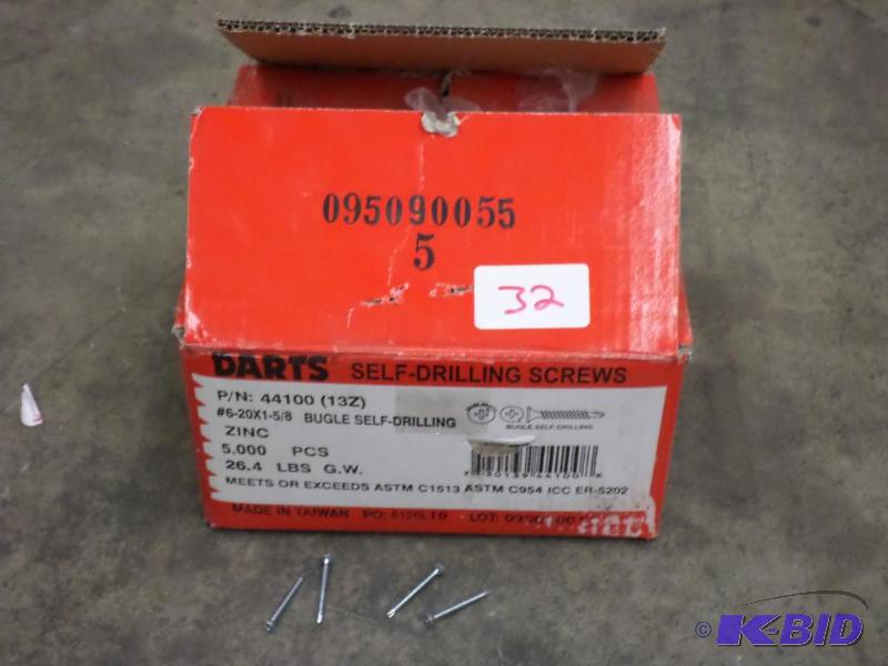 lot 32 image: Near Full Box Of Darts Self-Drilling Screws...