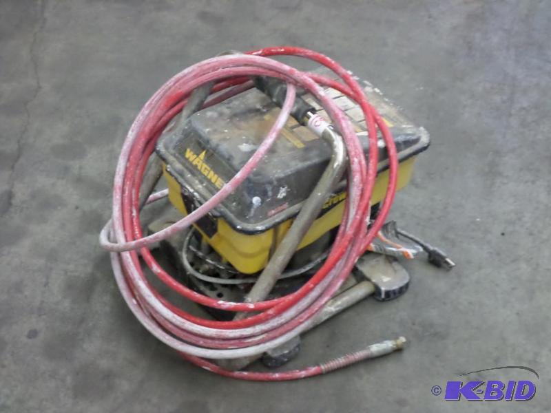 lot 60 image: Wagner Paint Crew Paint Sprayer Set...
