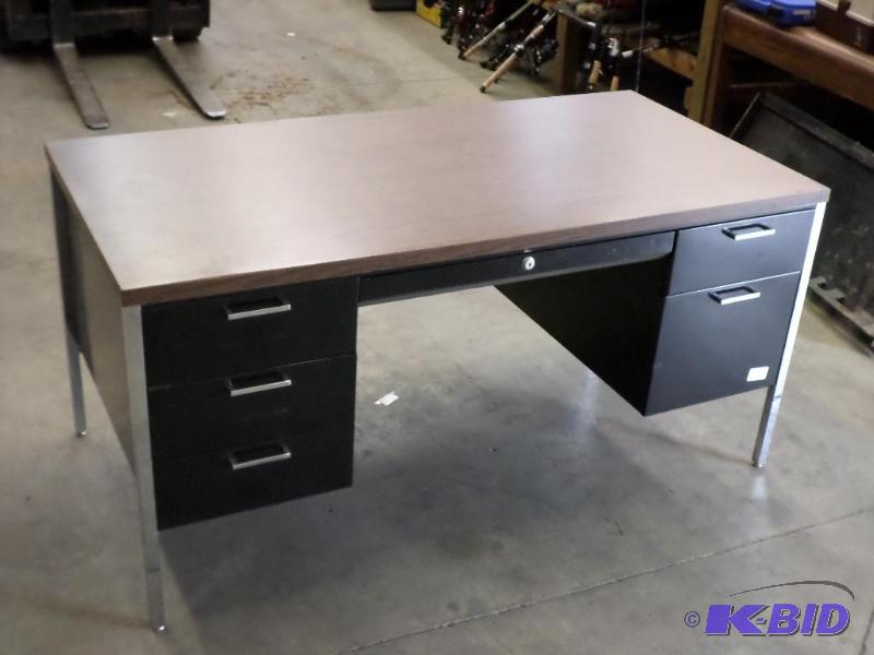 lot 80 image: Steel Framed Wood-Top Desk...