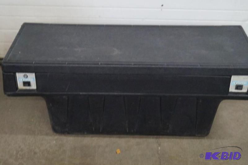 Pickup tool box