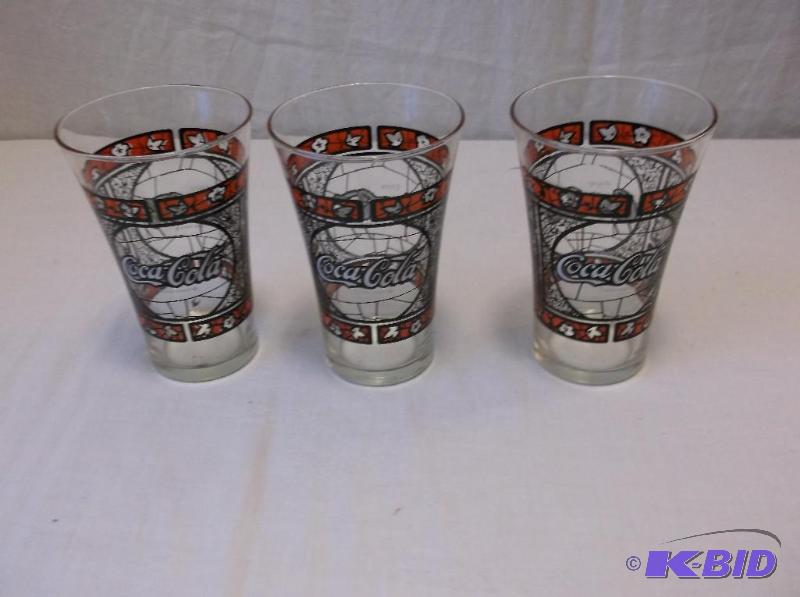 Collectable coke glasses appear in great shap...