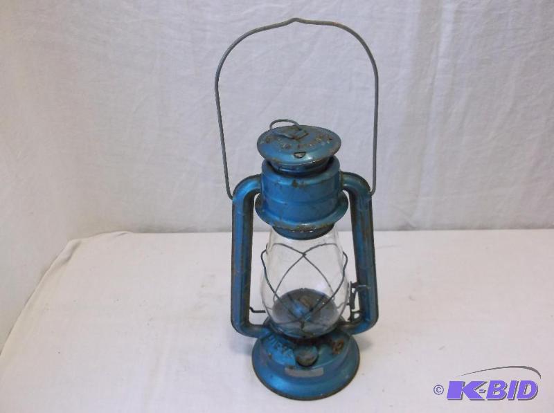 Dietz&nbsplantern appears in usable conditio...