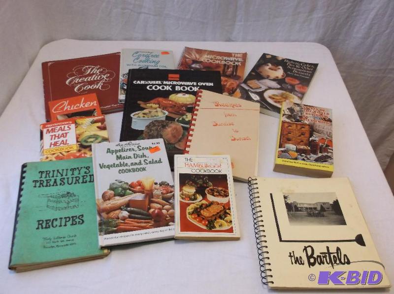 Nice lot of cook books....