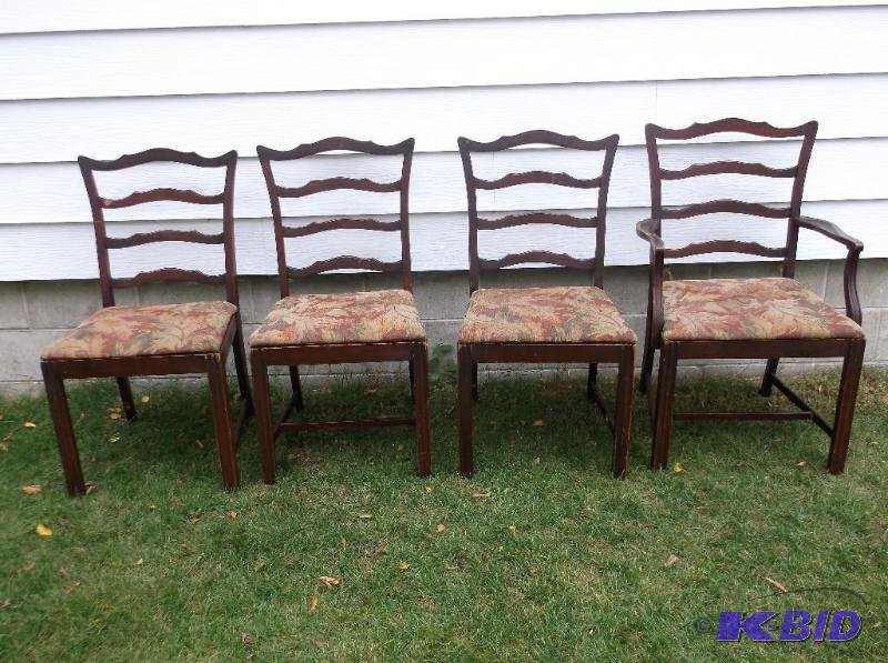 Lot with 4 vintage ladder back chairs 2 are m...