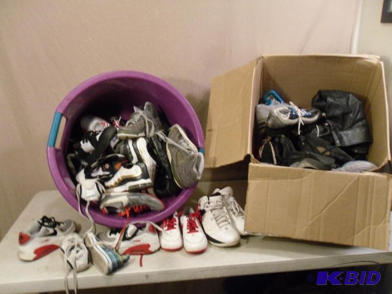 Large Lot of Assorted Kids Shoes. Lots of Nik...