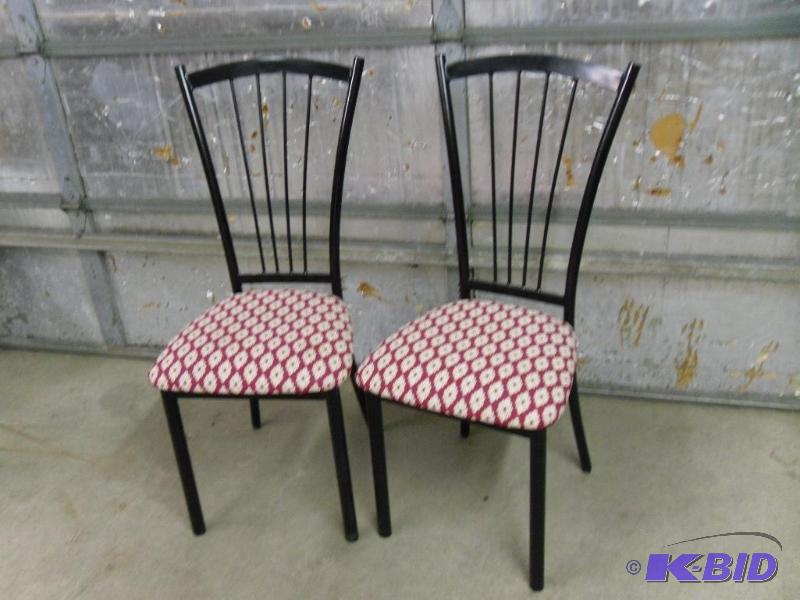 Lot of 2 Shabby Chic Metal Chairs. Recently p...