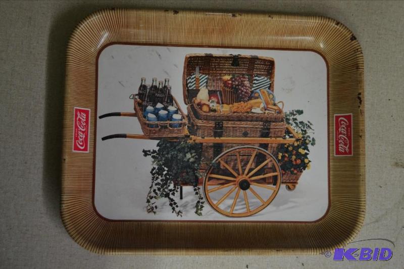 lot 122 image: Coca-Cola Tray