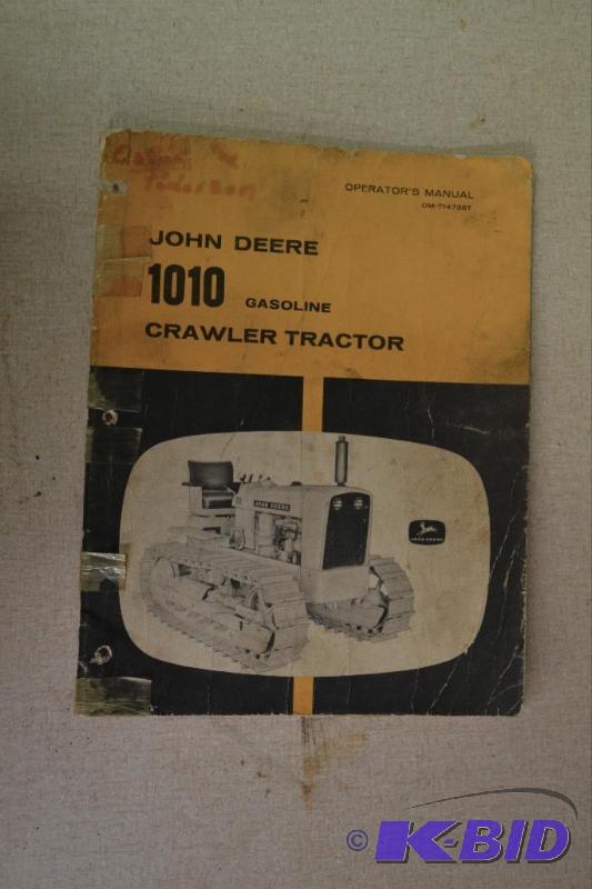 lot 128 image: John Deere Operators Manual