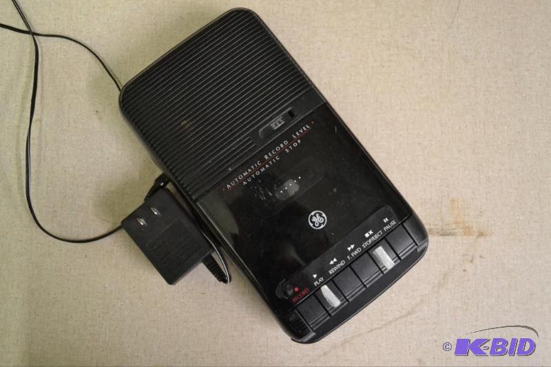 lot 139 image: Cassette Recorder